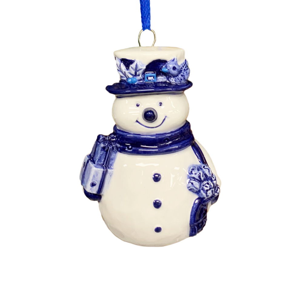 Kerstboom hanger sneeuwman in Delftsblauw